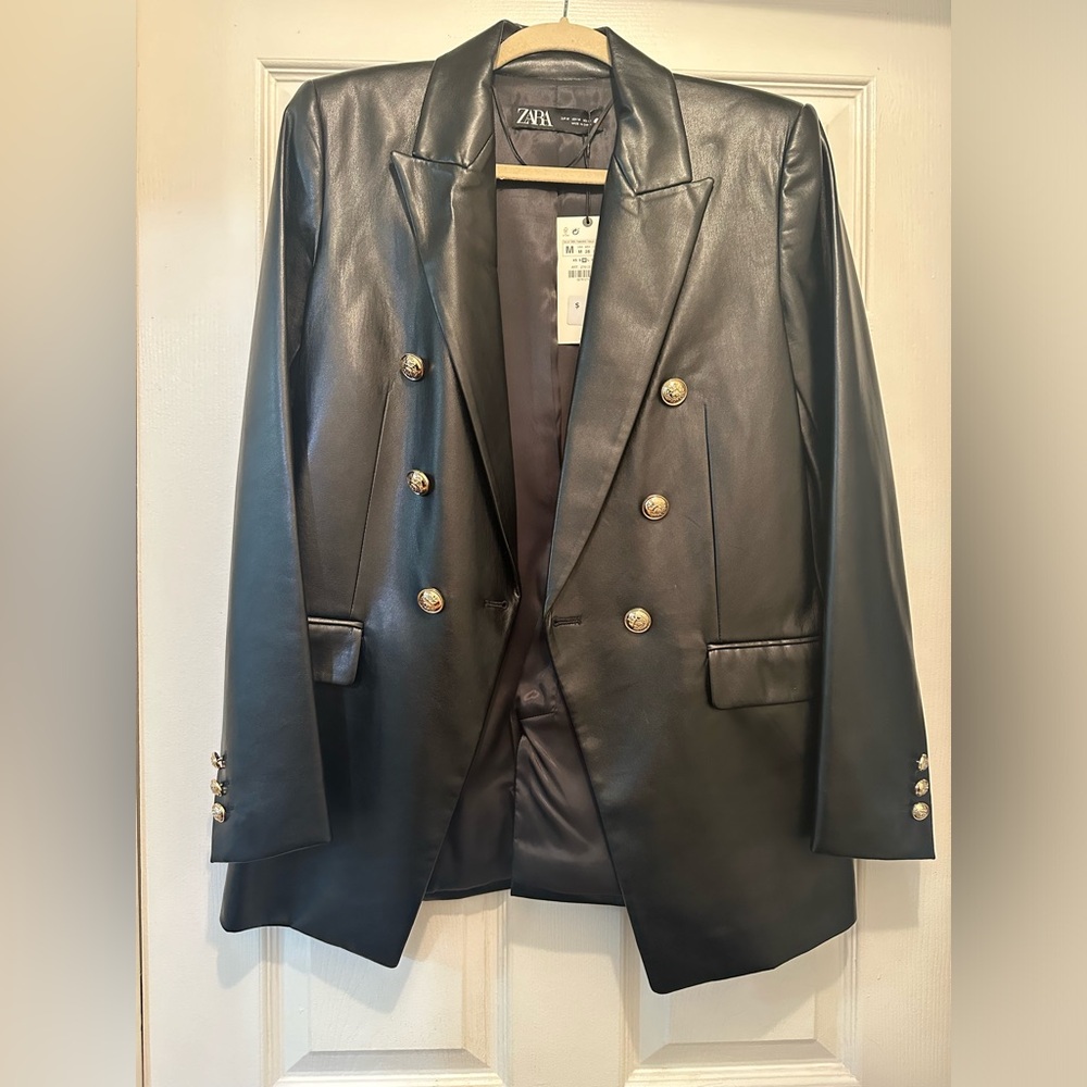 Zara Women’s Faux Leather Jacket NWT SIZE MEDIUM